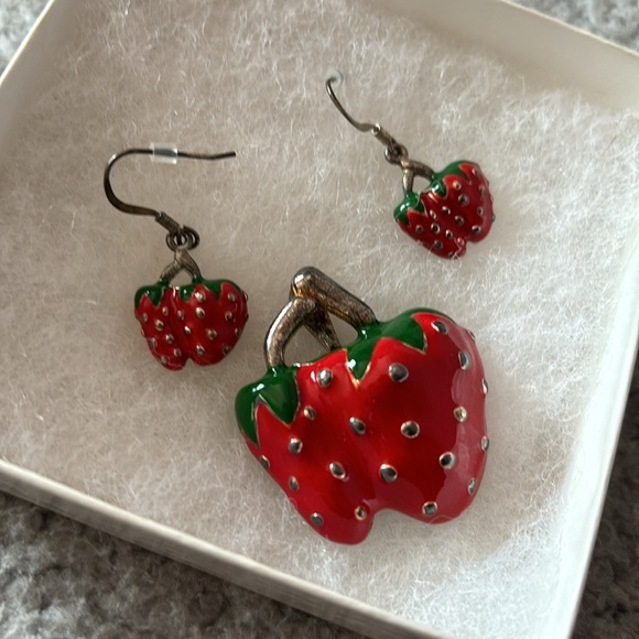 Strawberry Pendant and Earring Set - Picture 2 of 7
